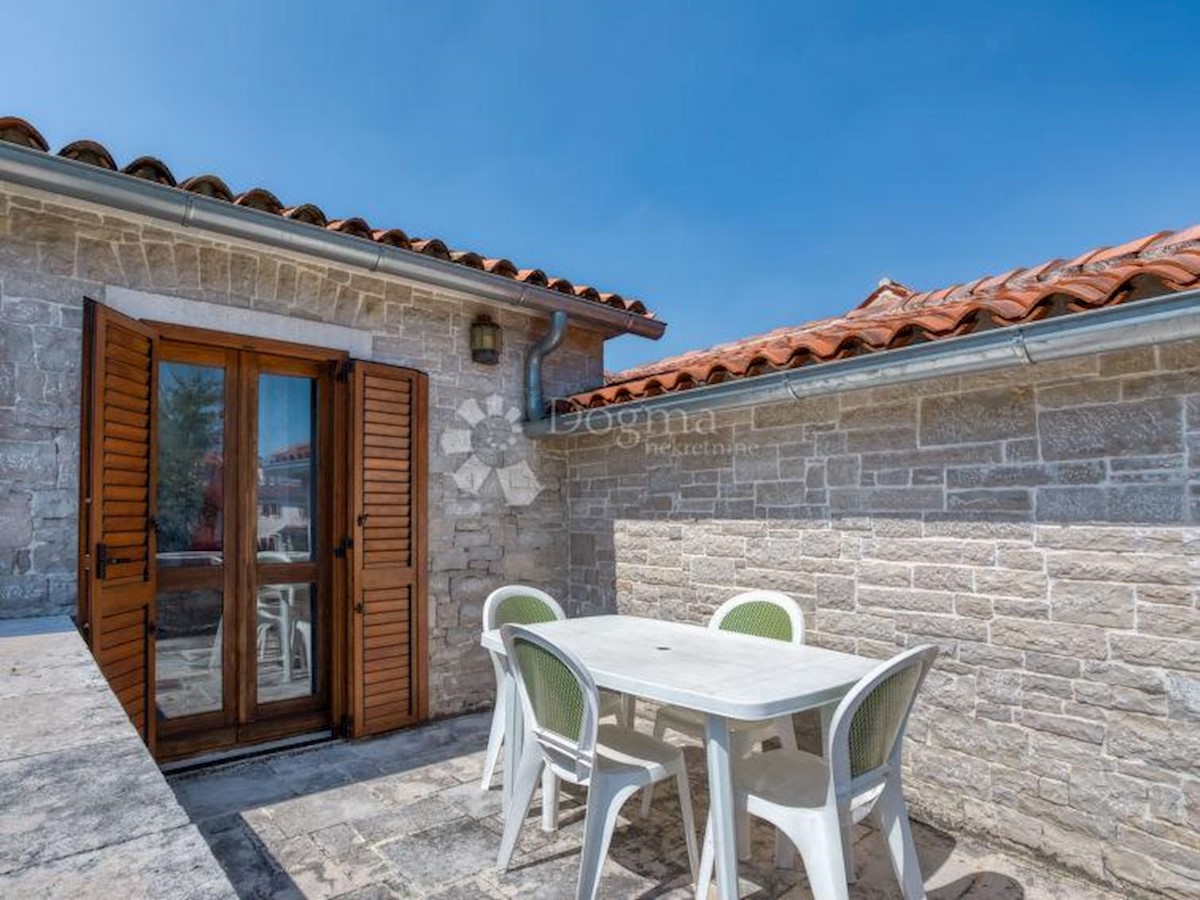 Kuća Na prodaju - ISTARSKA  TINJAN 