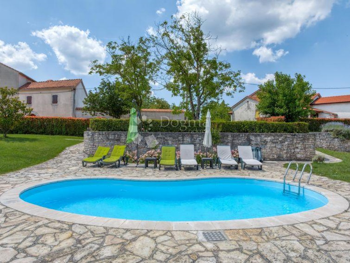 Kuća Na prodaju - ISTARSKA  TINJAN 
