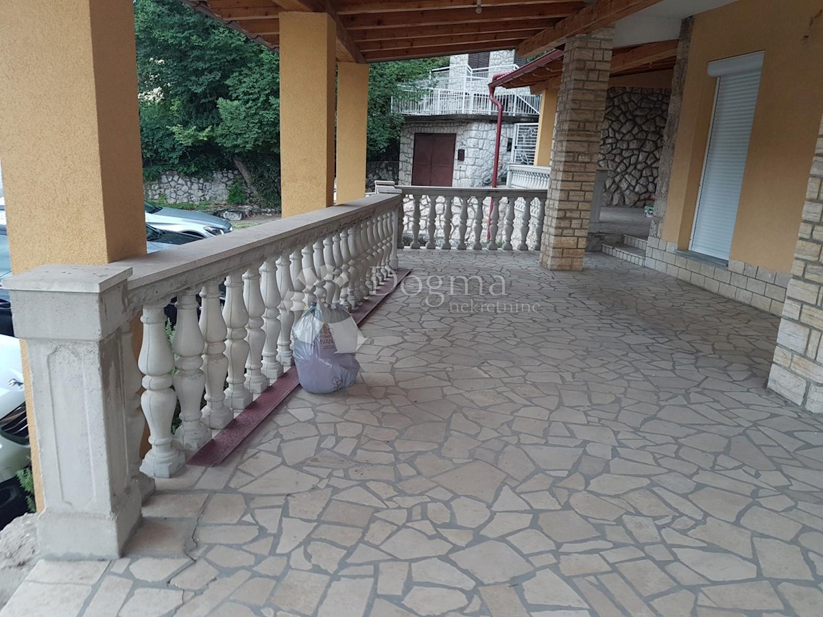Kuća Na prodaju - PRIMORSKO-GORANSKA  NOVI VINODOLSKI 