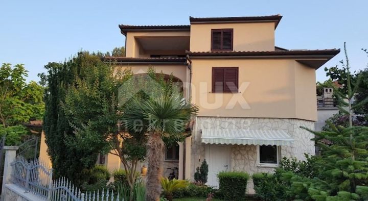 House for sale 340 m² – Banjole