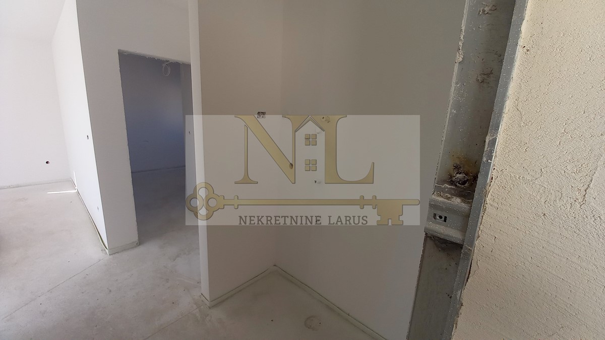Appartement À vendre - SPLITSKO-DALMATINSKA  ČIOVO 
