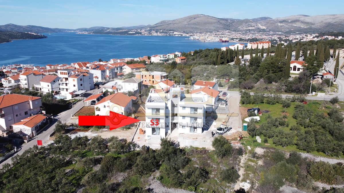Appartement À vendre - SPLITSKO-DALMATINSKA  ČIOVO 