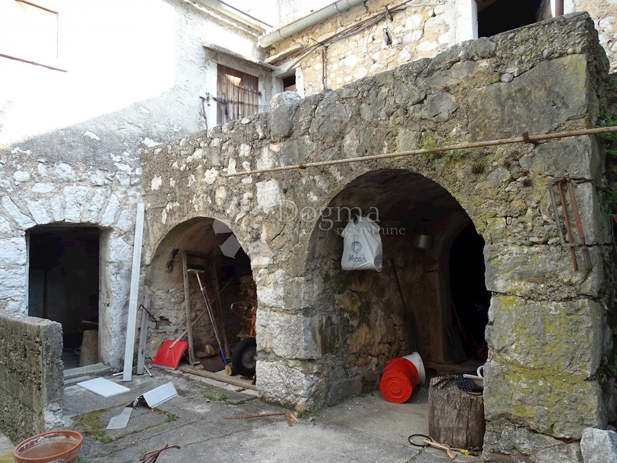 Kuća Na prodaju - Primorsko-goranska Vinodolska Općina - foto 1/12