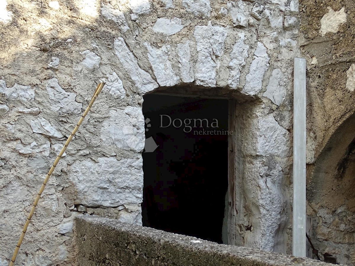 Kuća Na prodaju - PRIMORSKO-GORANSKA  VINODOLSKA OPĆINA 