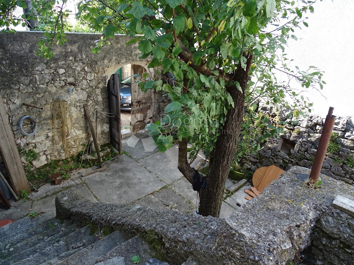 Kuća Na prodaju - PRIMORSKO-GORANSKA  VINODOLSKA OPĆINA 