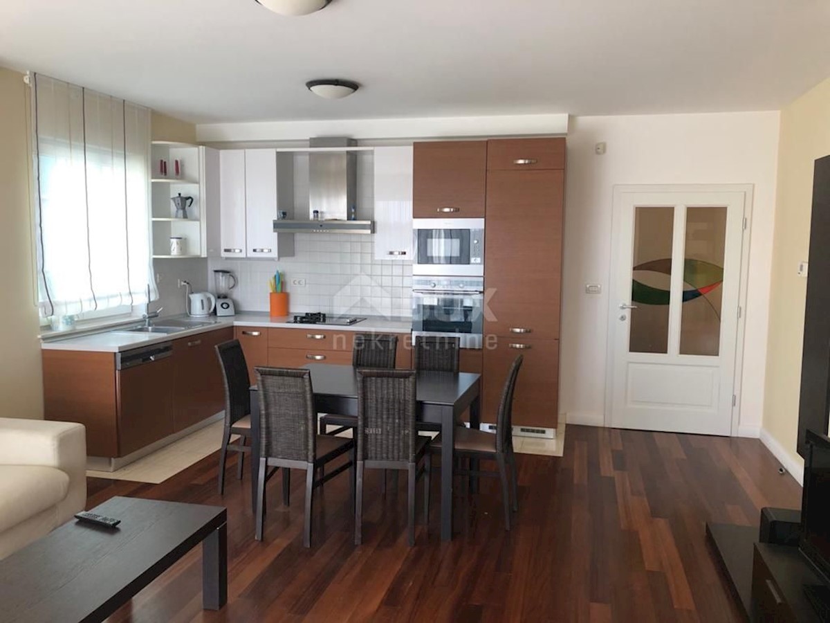 Apartment Zu vermieten - PRIMORSKO-GORANSKA  OPATIJA 