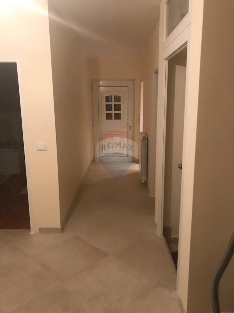 Hiša Na predaj - ISTARSKA  UMAG 
