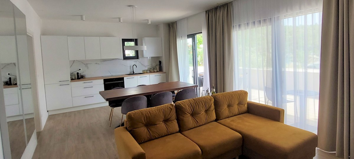 Apartmán Na predaj - ŠIBENSKO-KNINSKA ROGOZNICA