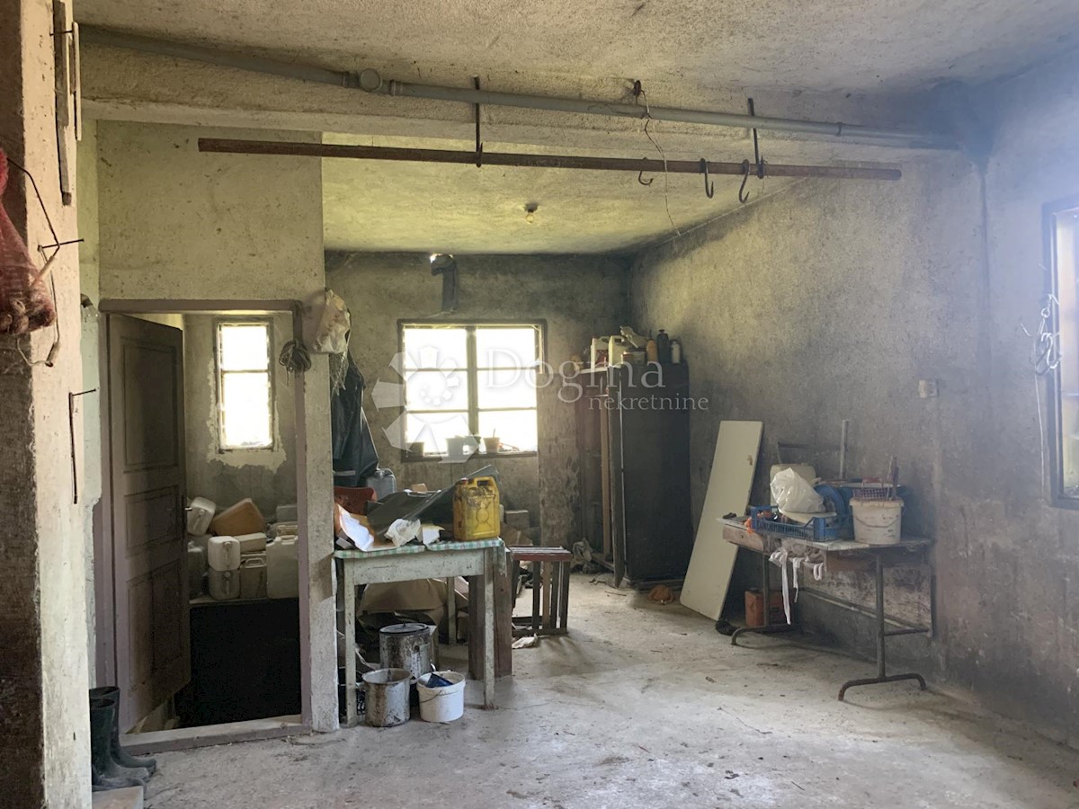 Haus Zu verkaufen - PRIMORSKO-GORANSKA  ČABAR 