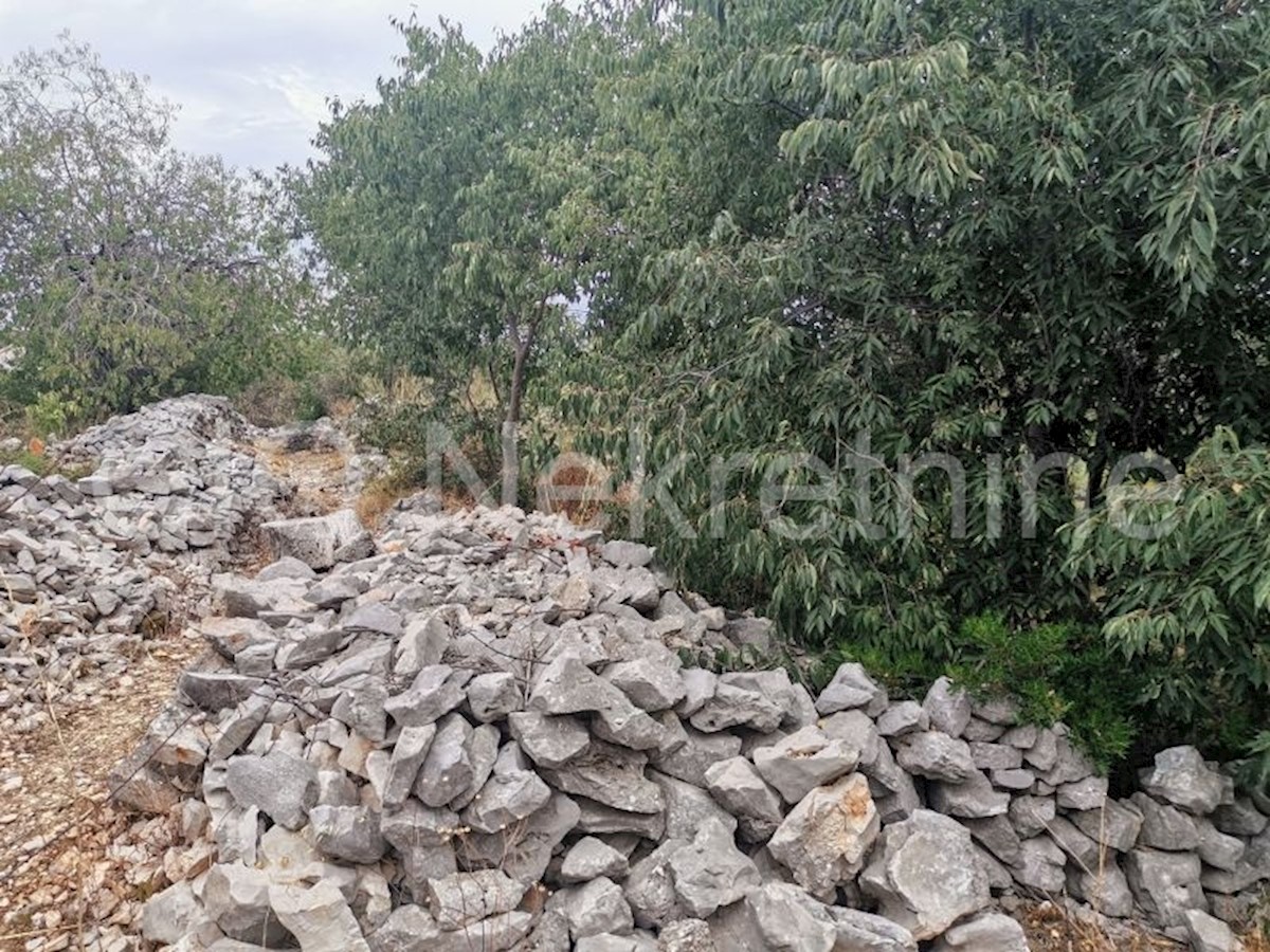 Terreno In vendita - SPLITSKO-DALMATINSKA  TROGIR 