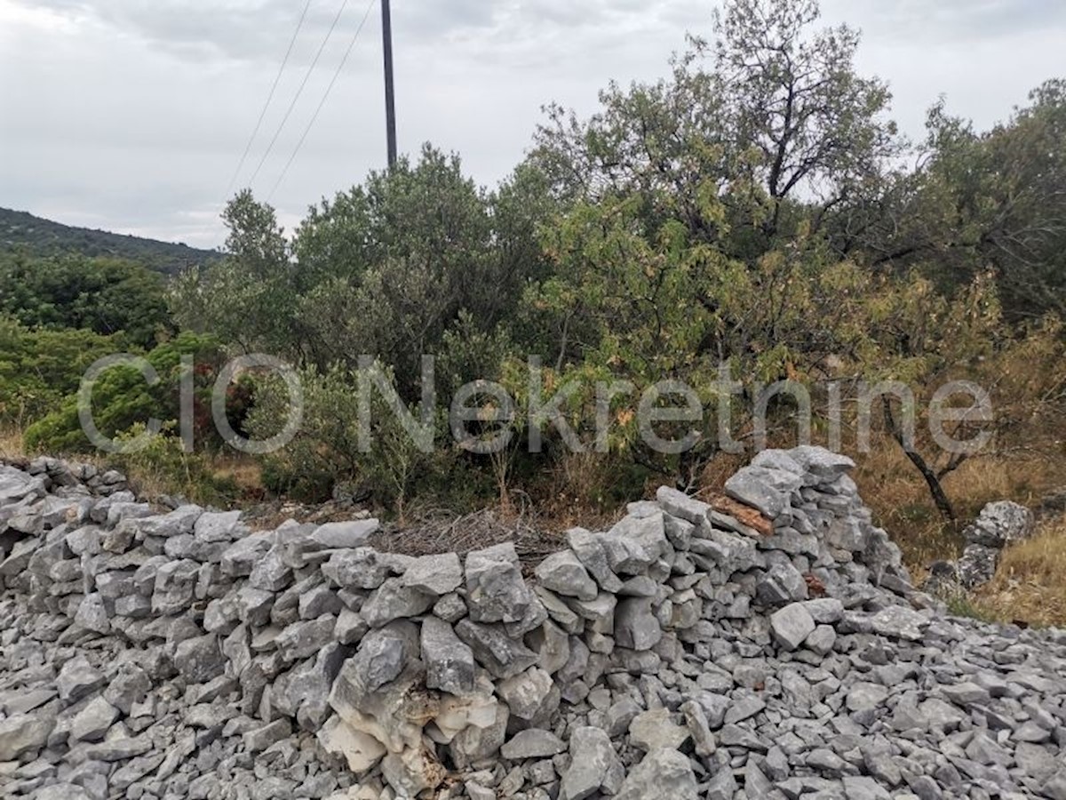 Land For sale - SPLITSKO-DALMATINSKA  TROGIR 