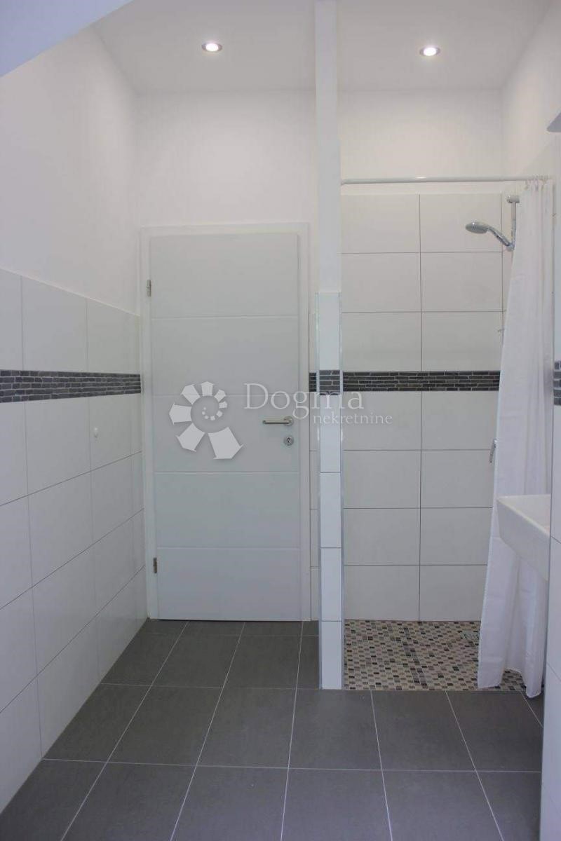 Maison À vendre - PRIMORSKO-GORANSKA  KRALJEVICA 