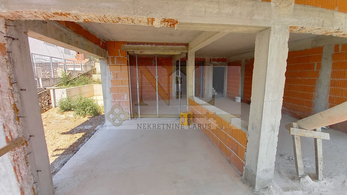 Apartmán Na predaj - SPLITSKO-DALMATINSKA  ČIOVO 