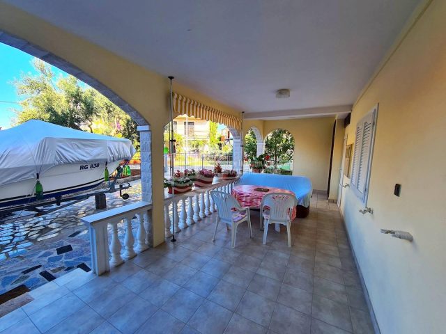 Casa In vendita - šibensko-kninska Rogoznica - foto 3/29