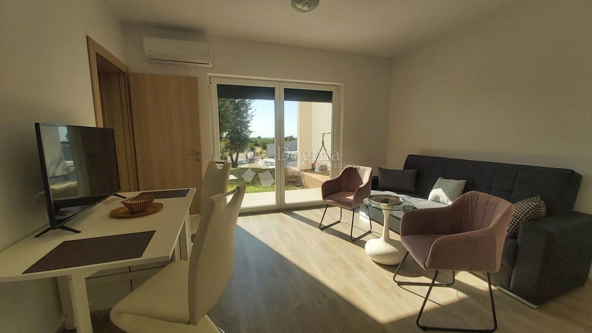 Casa In vendita - ISTARSKA  POREČ 