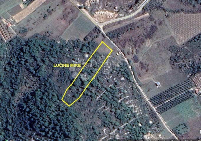 Land for sale 7761 m² – Vis