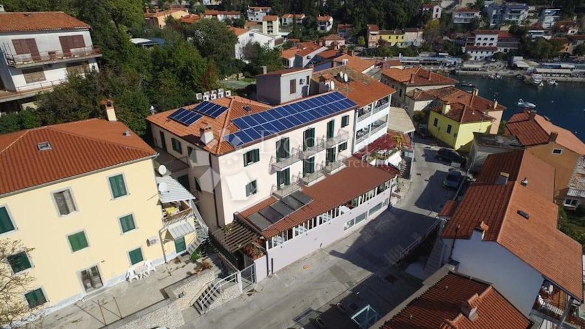 Business premises For sale - ISTARSKA  LABIN 