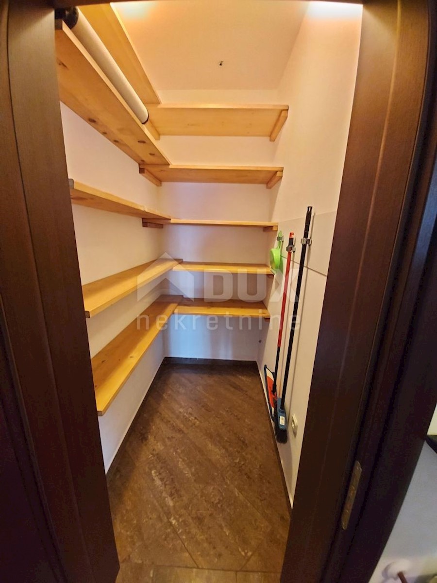 Haus Zu verkaufen - PRIMORSKO-GORANSKA OPATIJA
