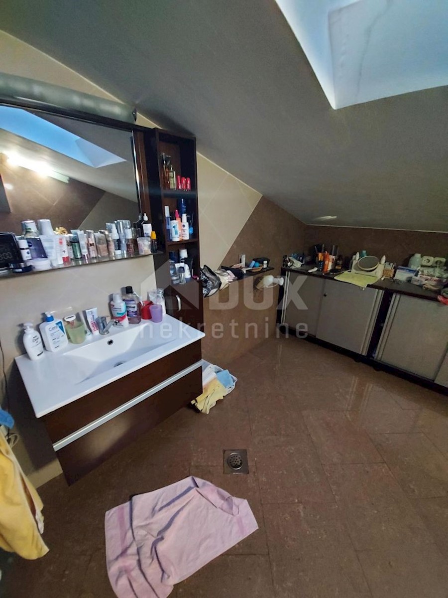 Haus Zu verkaufen - PRIMORSKO-GORANSKA OPATIJA