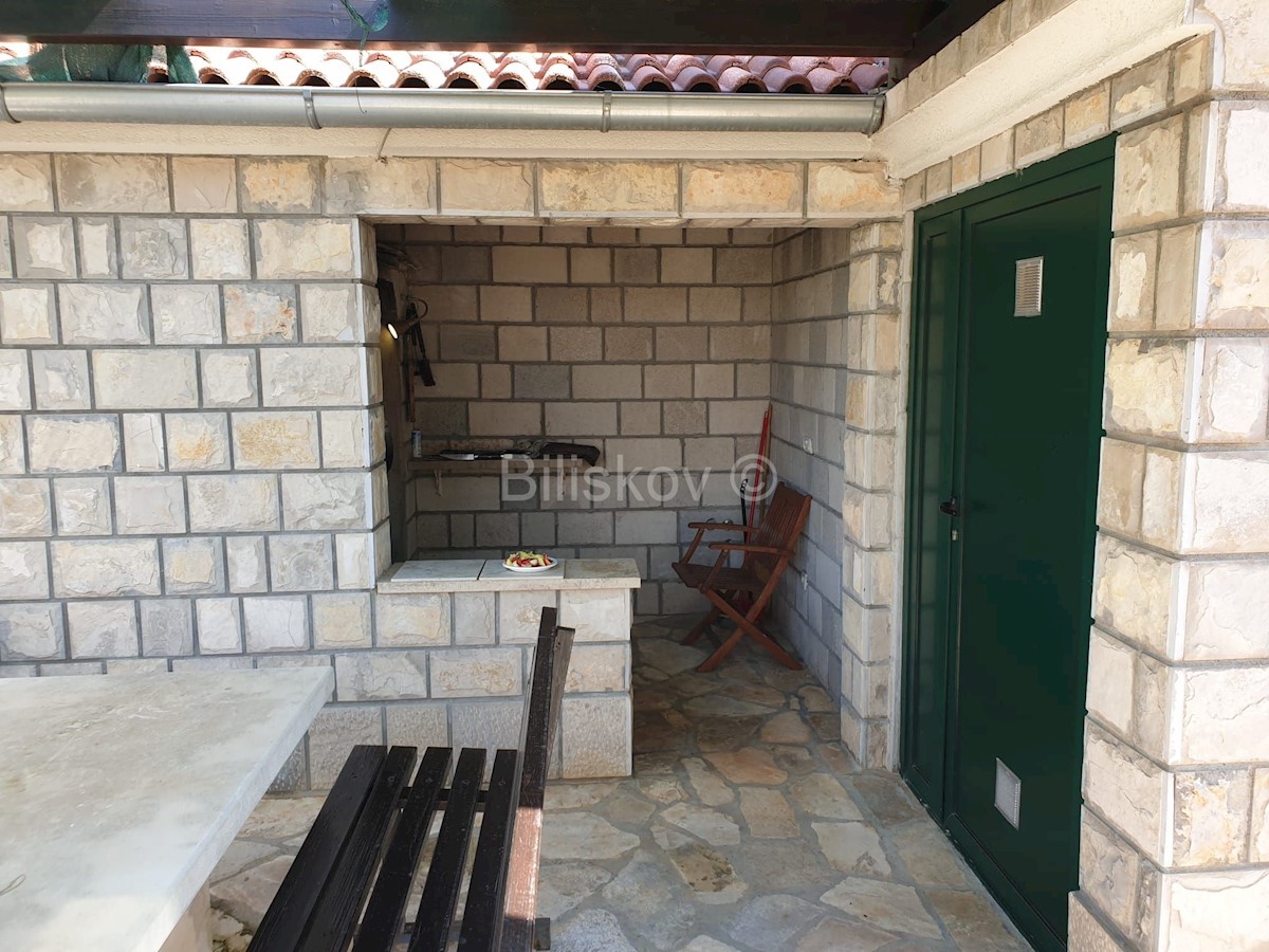 Casa In vendita - ŠIBENSKO-KNINSKA  ŠIBENIK 