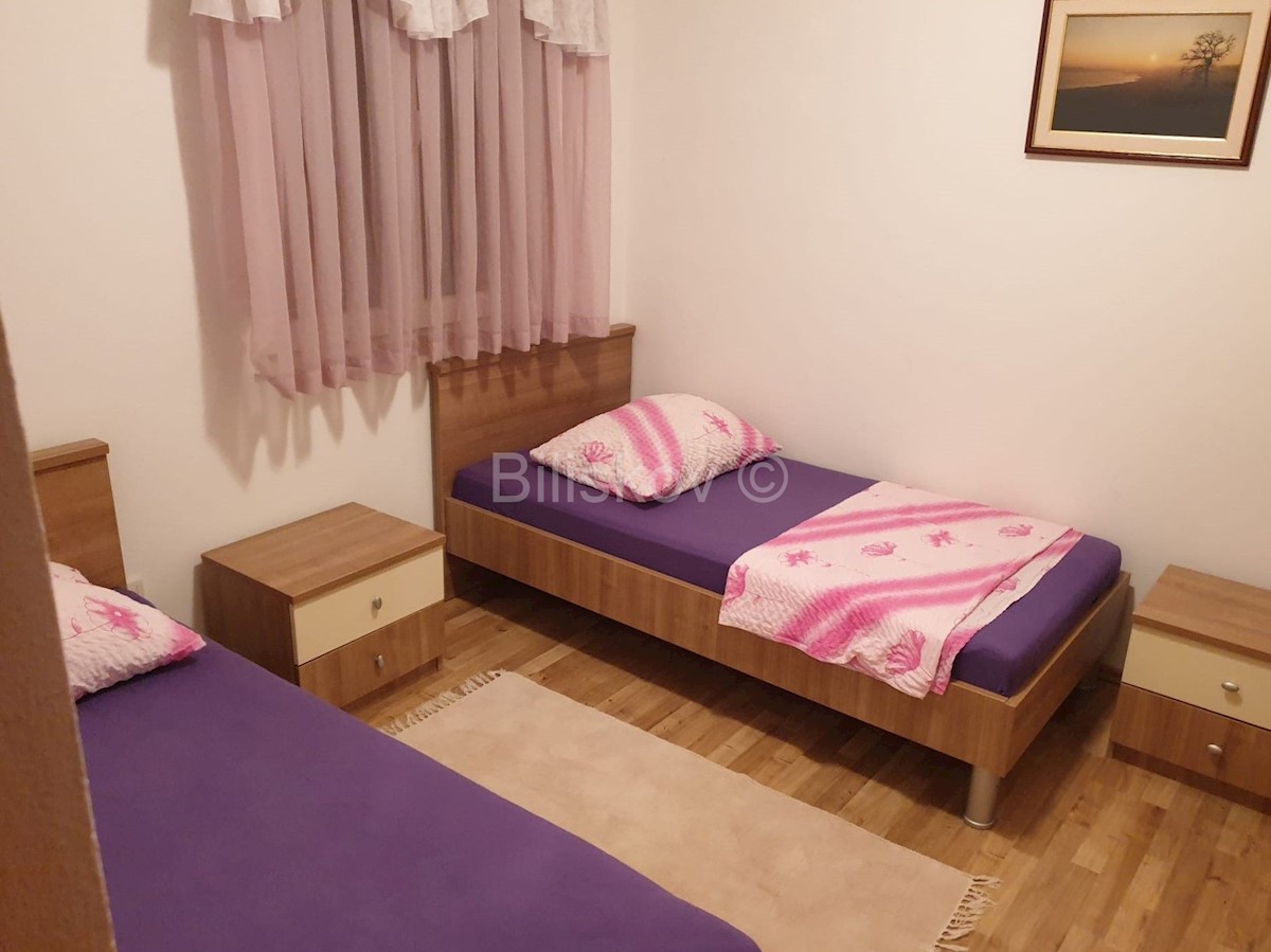 Casa In vendita - ŠIBENSKO-KNINSKA  ŠIBENIK 
