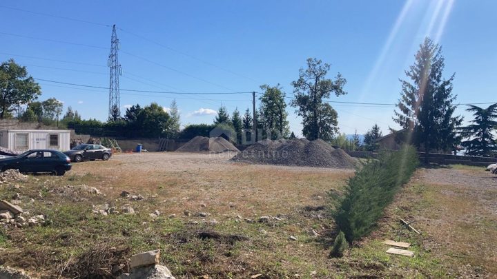 Parcela za najem 2000 m² – Veprinac