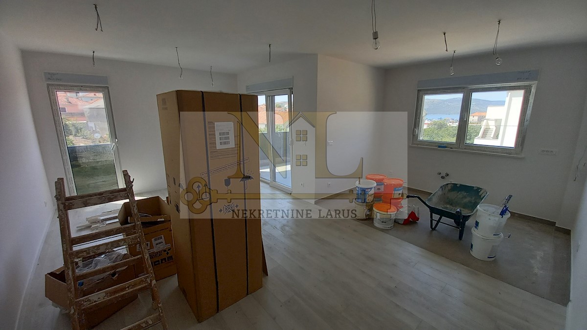 Appartement À vendre - SPLITSKO-DALMATINSKA  SEGET 