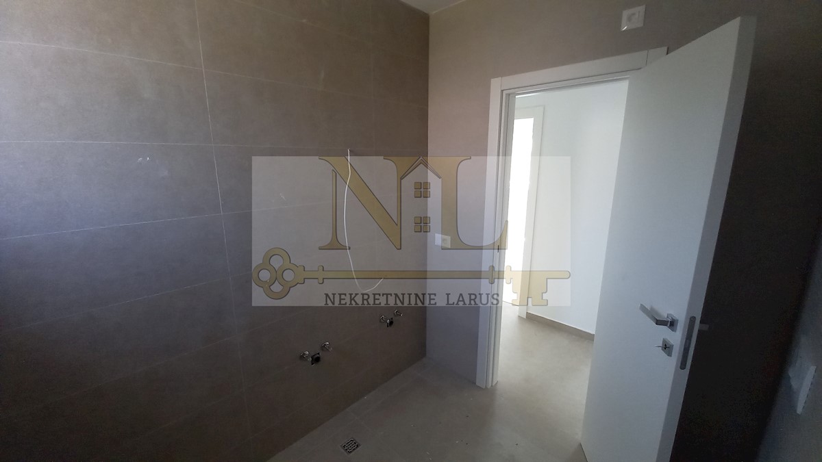 Appartement À vendre - SPLITSKO-DALMATINSKA  SEGET 