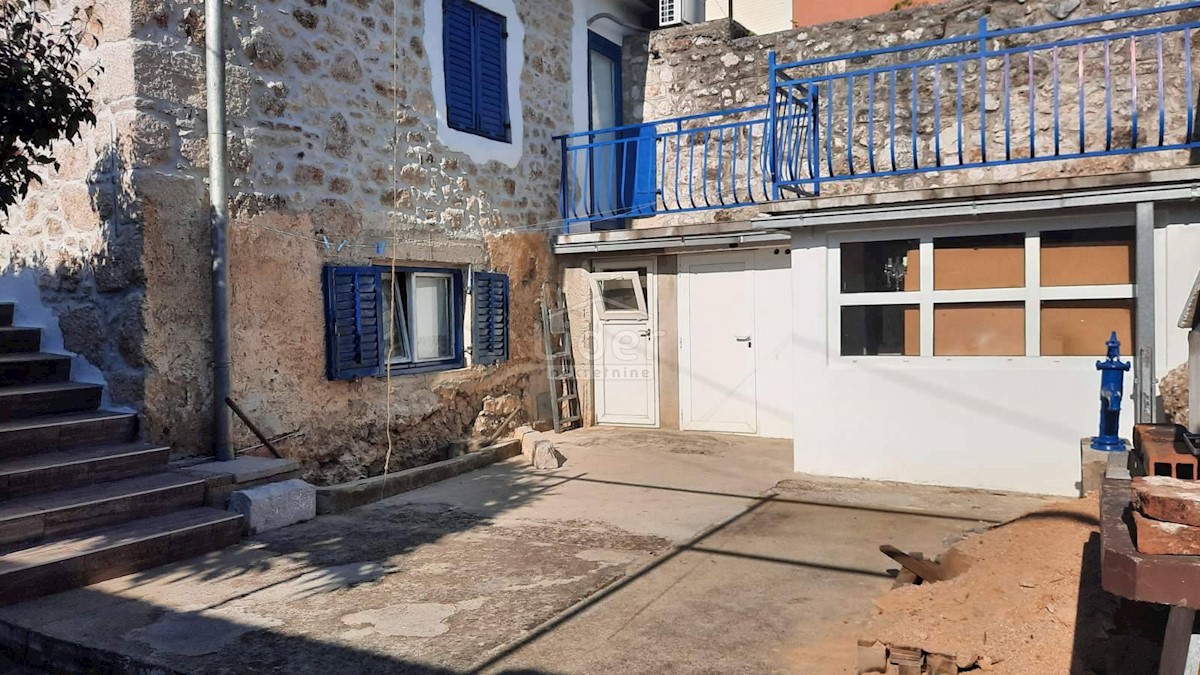 Flat For sale - PRIMORSKO-GORANSKA  VINODOLSKA OPĆINA 