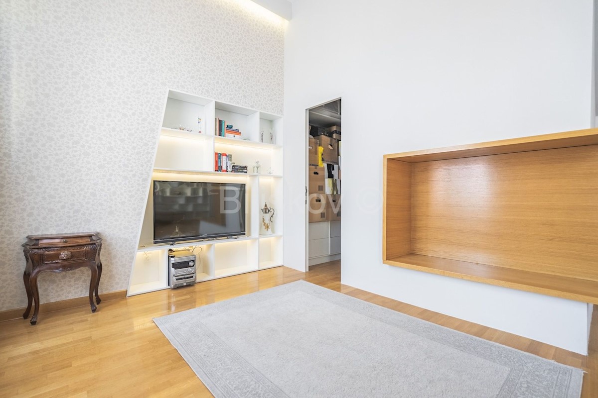 Apartmán Na predaj - GRAD ZAGREB ZAGREB