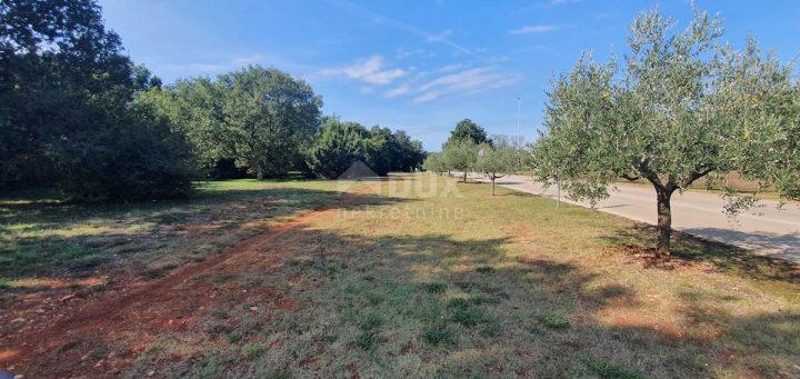 Działka na sprzedaż 3626 m² – Poreč