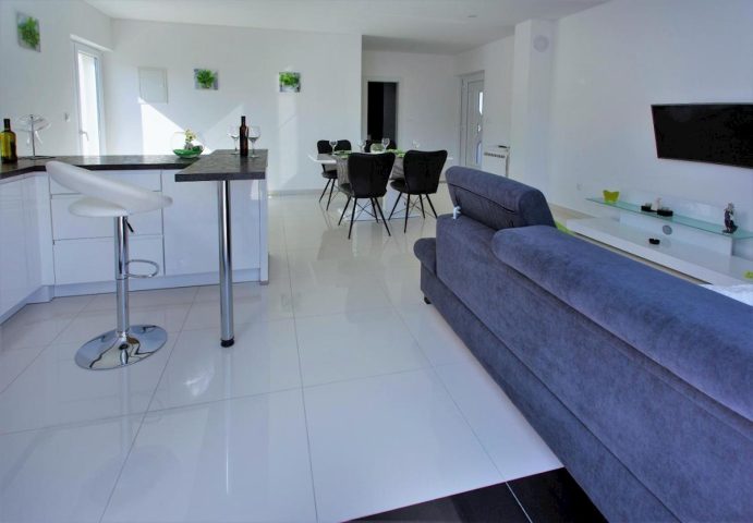 House for sale – Brač