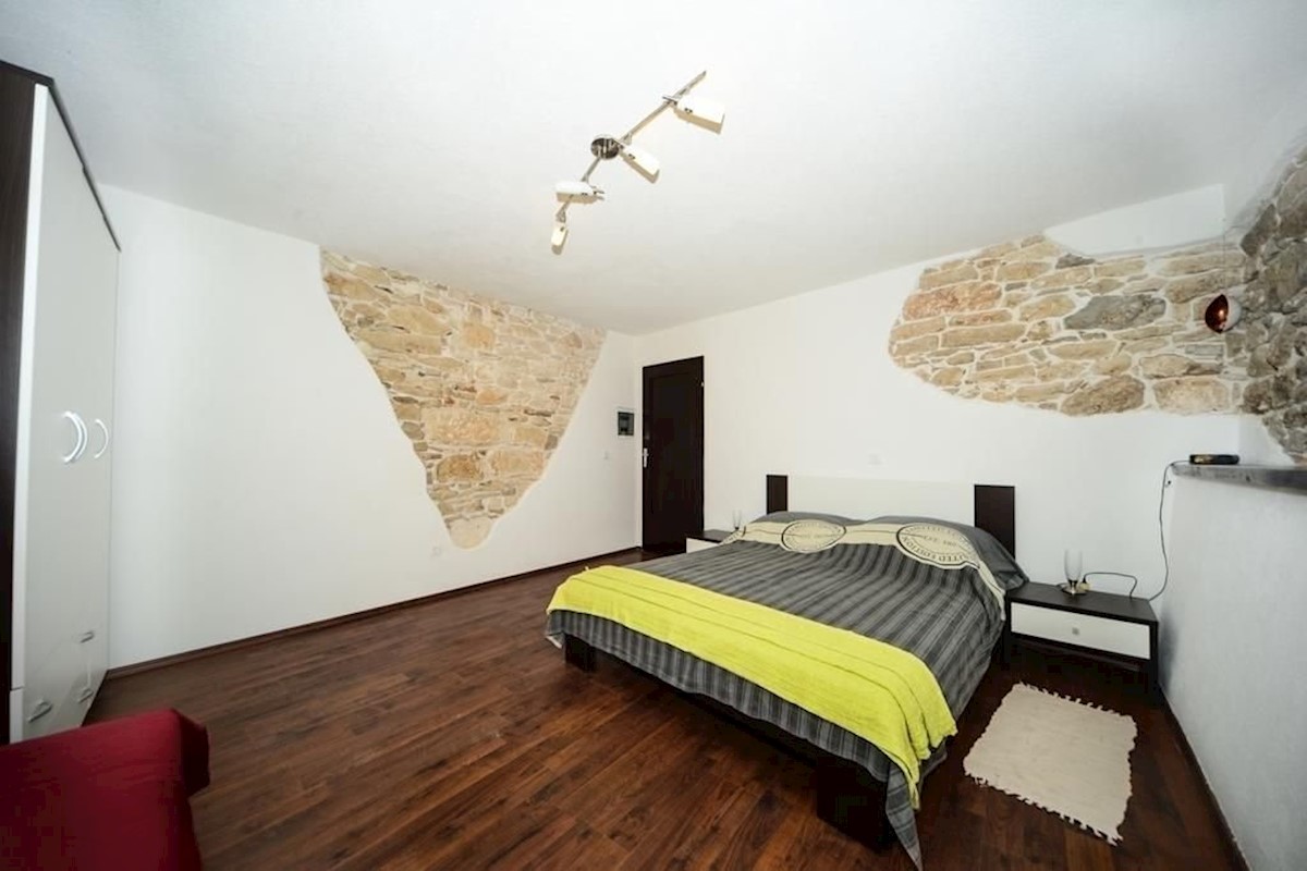 House For sale - ISTARSKA  LIŽNJAN 