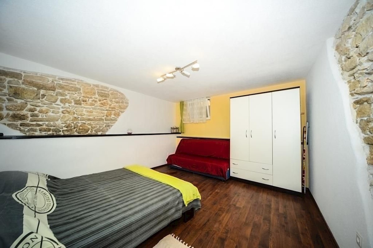 House For sale - ISTARSKA  LIŽNJAN 