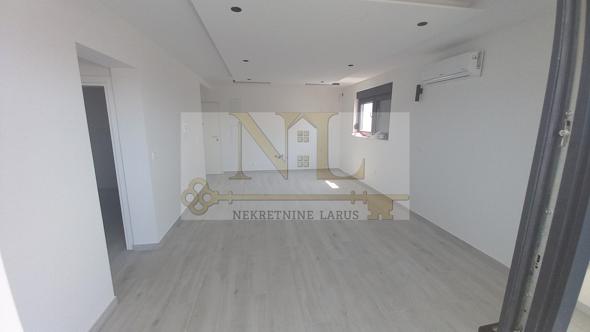 Appartamento In vendita - SPLITSKO-DALMATINSKA  ČIOVO 