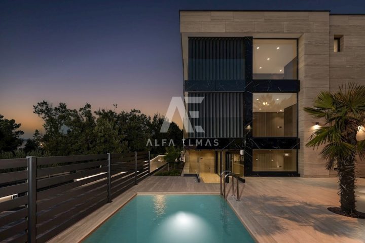 Stan na prodaju 135 m² – Malinska