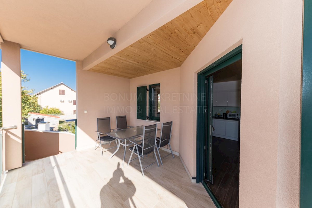Maison À vendre - ŠIBENSKO-KNINSKA  TRIBUNJ 