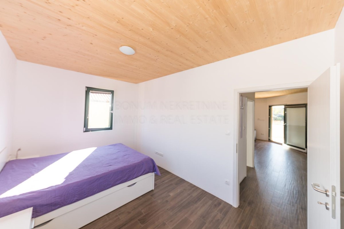 Maison À vendre - ŠIBENSKO-KNINSKA  TRIBUNJ 