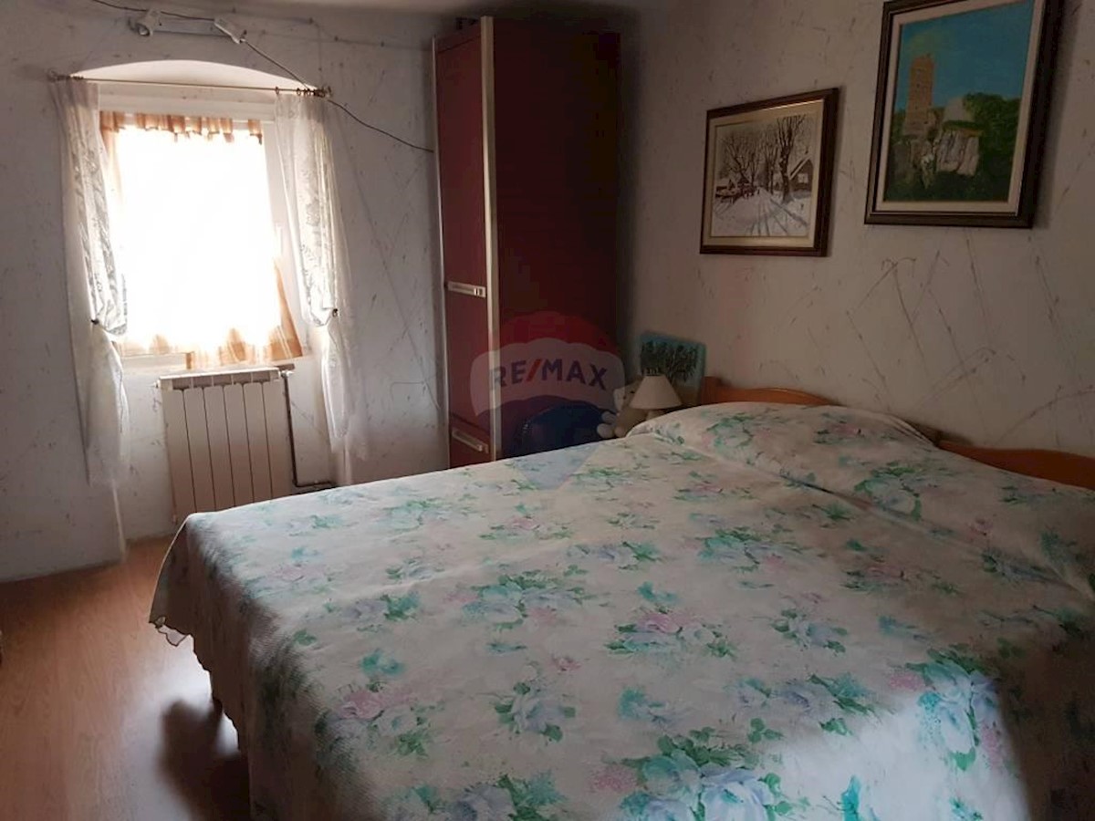 House For sale - ISTARSKA  VIŽINADA 