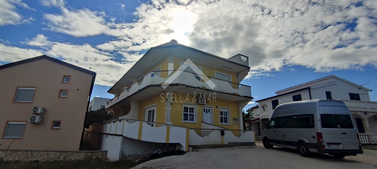 Hiša Na predaj - ZADARSKA  VIR 