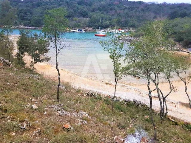 Pozemek na prodej 12900 m² – Pinezići