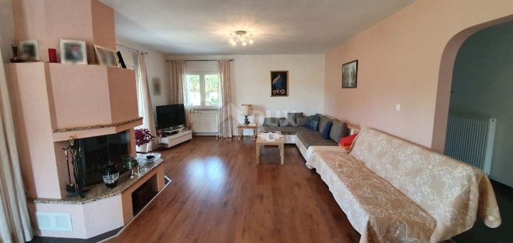 Casa in vendita 365 m² – Poreč