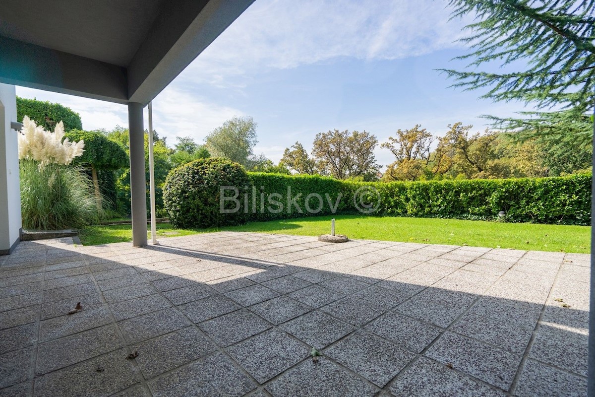 Maison À vendre - GRAD ZAGREB ZAGREB