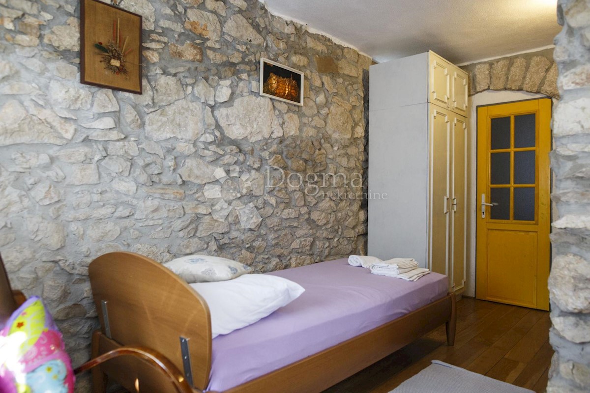 Kuća Na prodaju - PRIMORSKO-GORANSKA  VINODOLSKA OPĆINA 