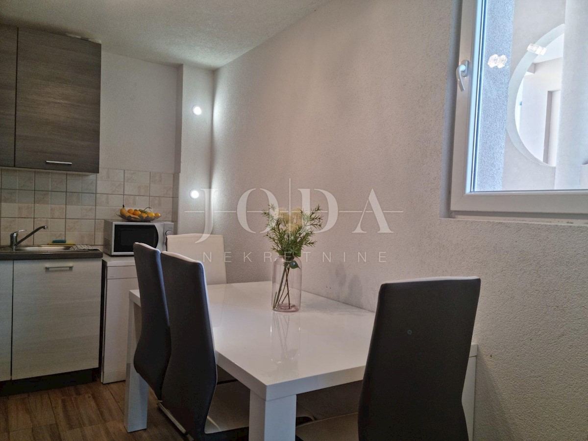 Apartment Zu verkaufen - PRIMORSKO-GORANSKA  NOVI VINODOLSKI 