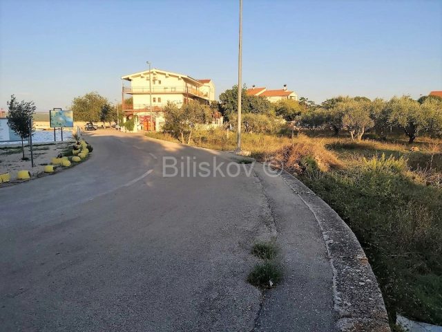 Land for sale 1105 m² – Raslina