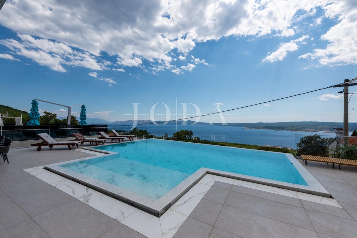 House For sale - PRIMORSKO-GORANSKA  CRIKVENICA 