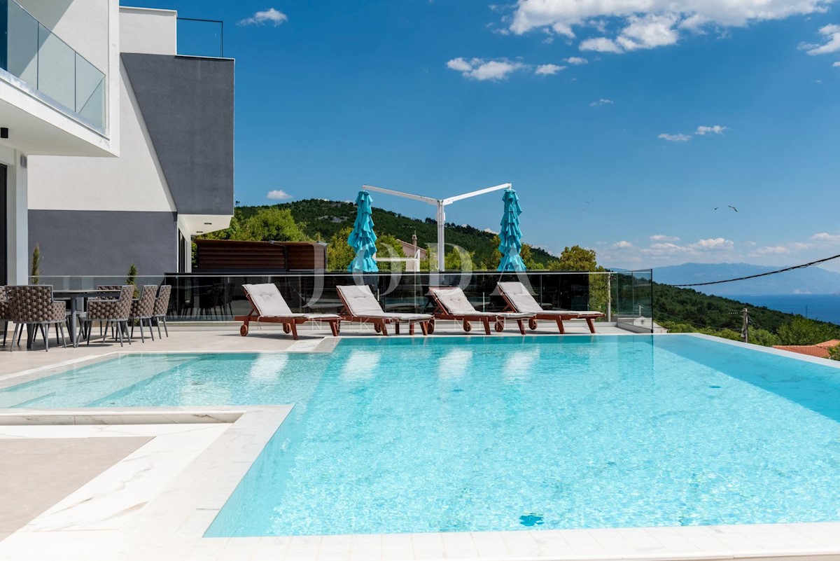 House For sale - PRIMORSKO-GORANSKA  CRIKVENICA 