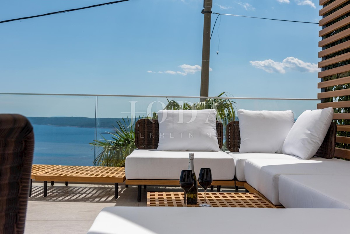House For sale - PRIMORSKO-GORANSKA  CRIKVENICA 