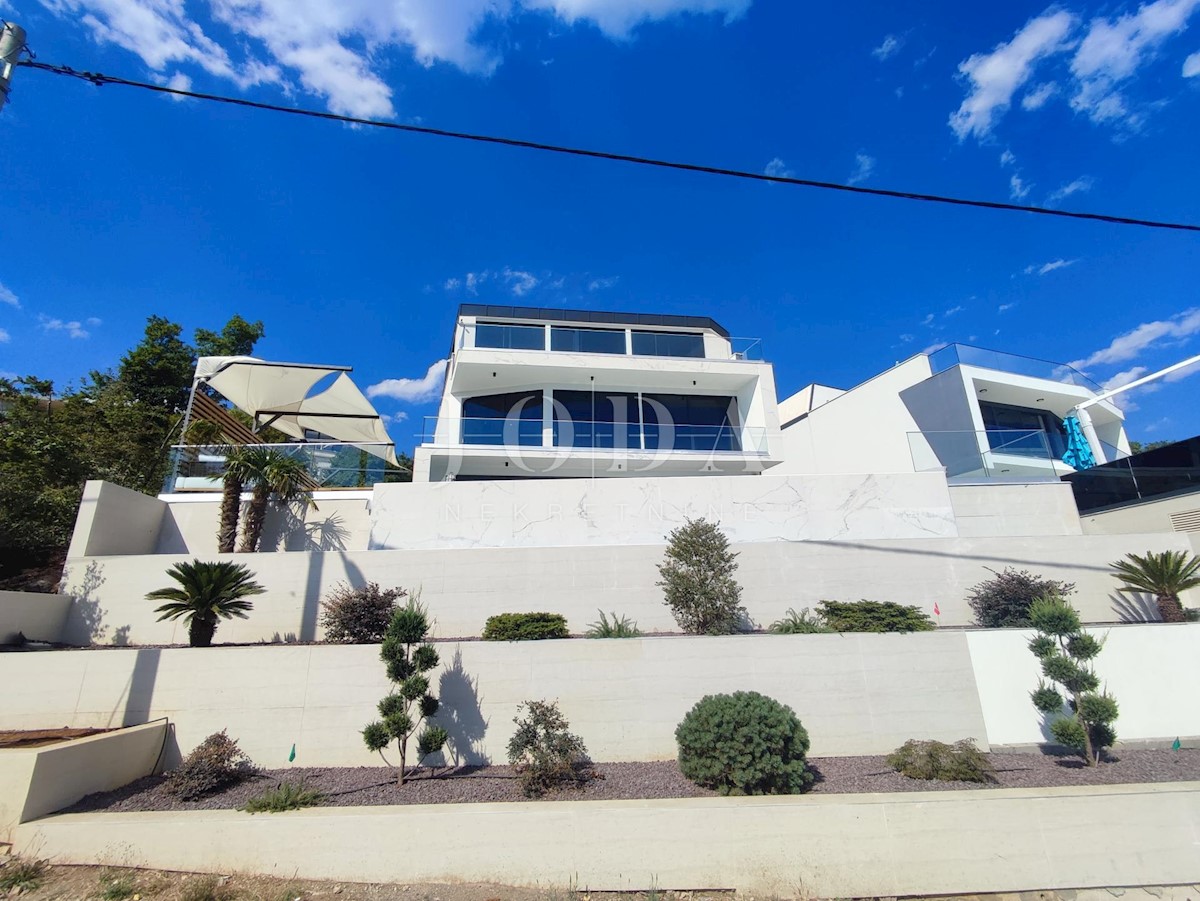 House For sale - PRIMORSKO-GORANSKA  CRIKVENICA 